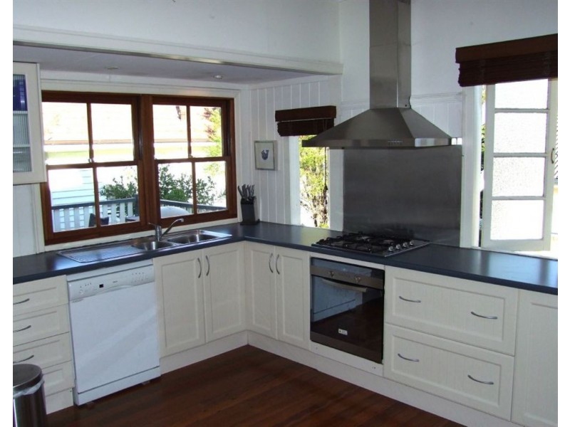 19 Tay Street, Ashgrove QLD 4060