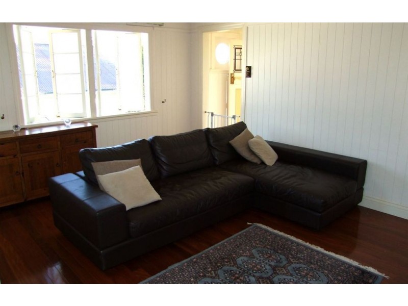 19 Tay Street, Ashgrove QLD 4060