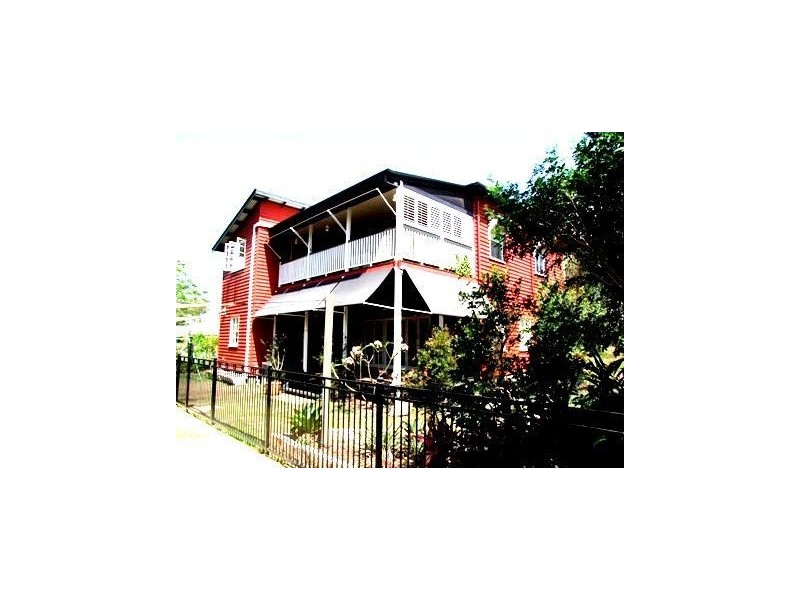 18 Corona Avenue, Ashgrove QLD 4060