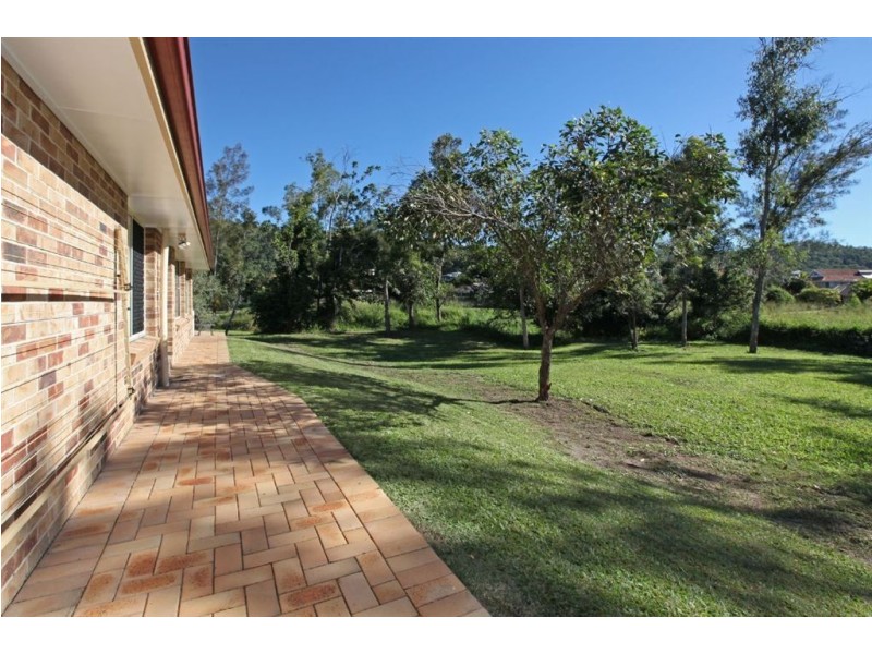 33 Parkside Crescent, The Gap QLD 4061