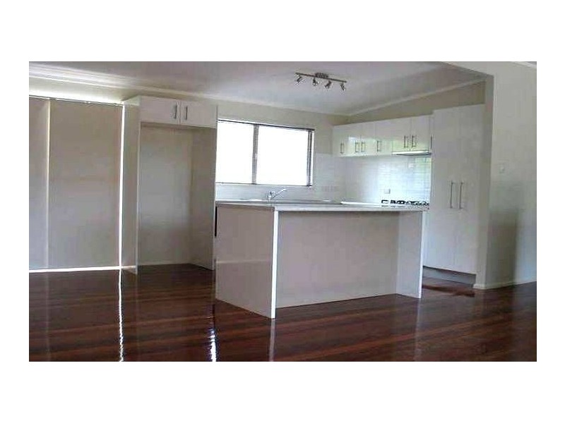 8 Barrabooka Drive, The Gap QLD 4061