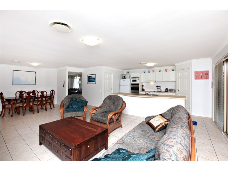 5 Maddison Place, The Gap QLD 4061