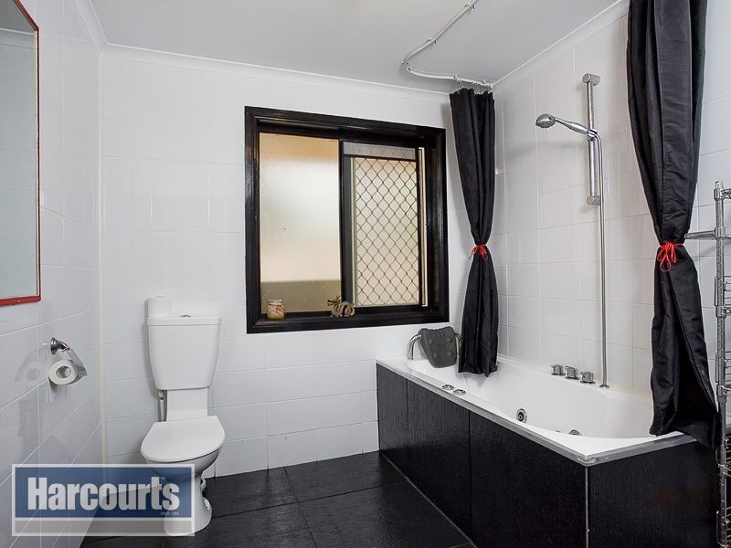 84 Tilquin Street, The Gap QLD 4061