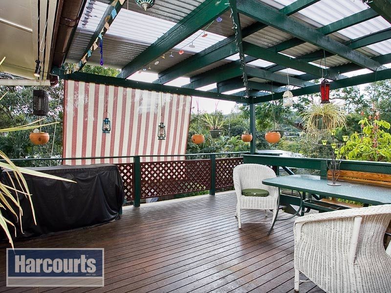 11 Yuruga Street, The Gap QLD 4061