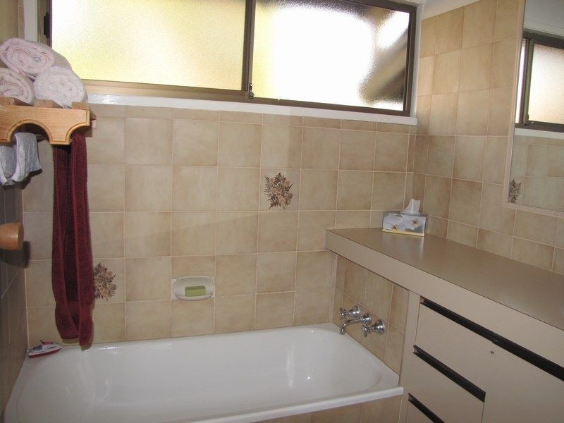 25 Eppalong Street, The Gap QLD 4061