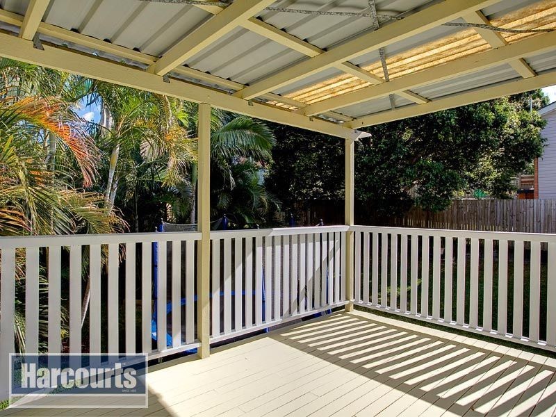 4 Elgata Street, The Gap QLD 4061