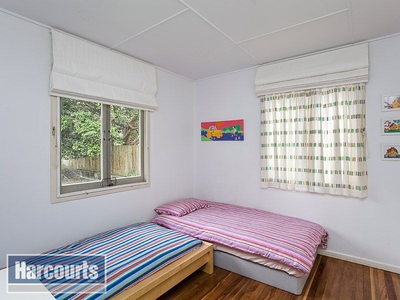 4 Elgata Street, The Gap QLD 4061