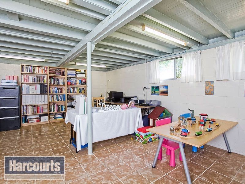 4 Elgata Street, The Gap QLD 4061