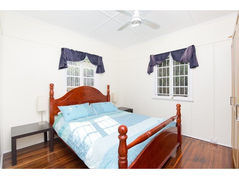 1 St Vincent Street, Ashgrove QLD 4060