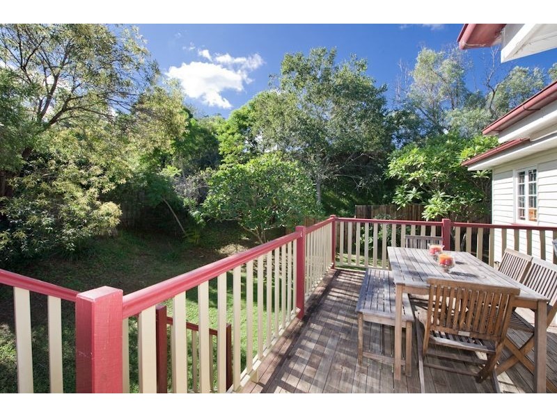 1 St Vincent Street, Ashgrove QLD 4060