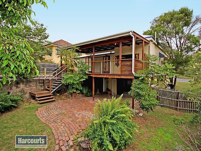 141 Arthur Terrace, Red Hill QLD 4059