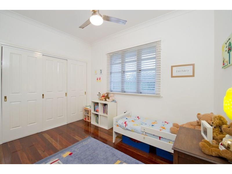 8 Garden Grove, Ashgrove QLD 4060