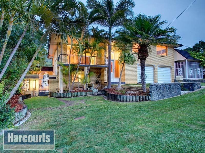 32 Devonhill Street, The Gap QLD 4061