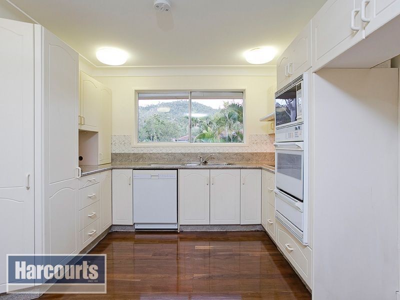 32 Devonhill Street, The Gap QLD 4061