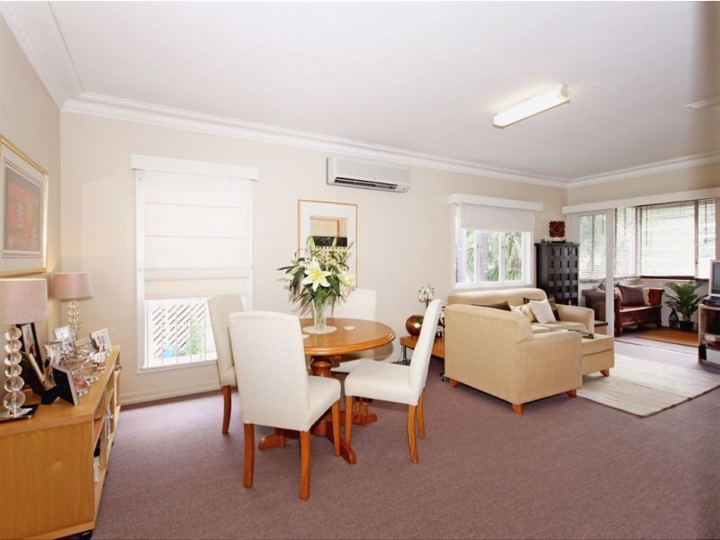 8 Romea Street, The Gap QLD 4061