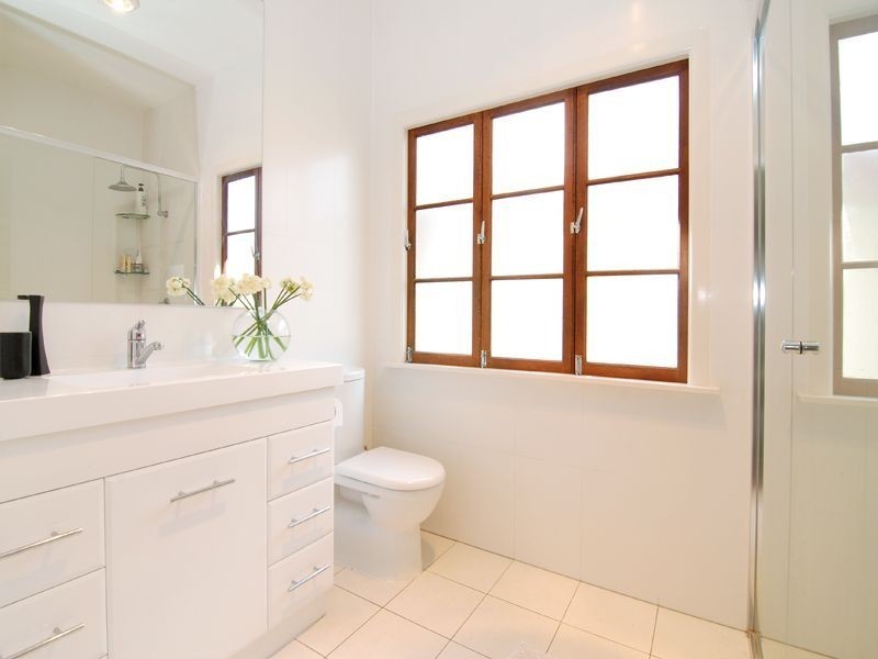 125 Fletcher Parade, Bardon QLD 4065