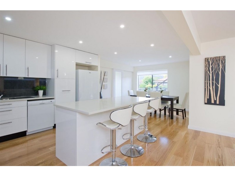 22 Doncella Street, The Gap QLD 4061