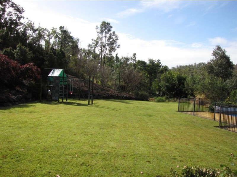 28 Kimruska Place, The Gap QLD 4061