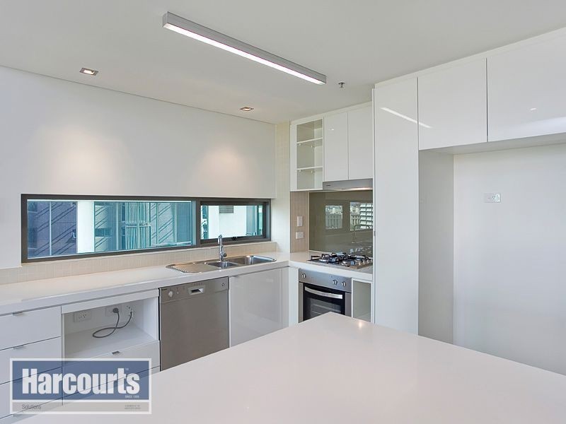 401/107-109 Astor Terrace, Spring Hill QLD 4000