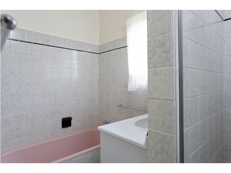 5 Murrua Street, The Gap QLD 4061