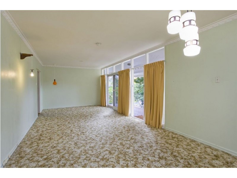 5 Murrua Street, The Gap QLD 4061