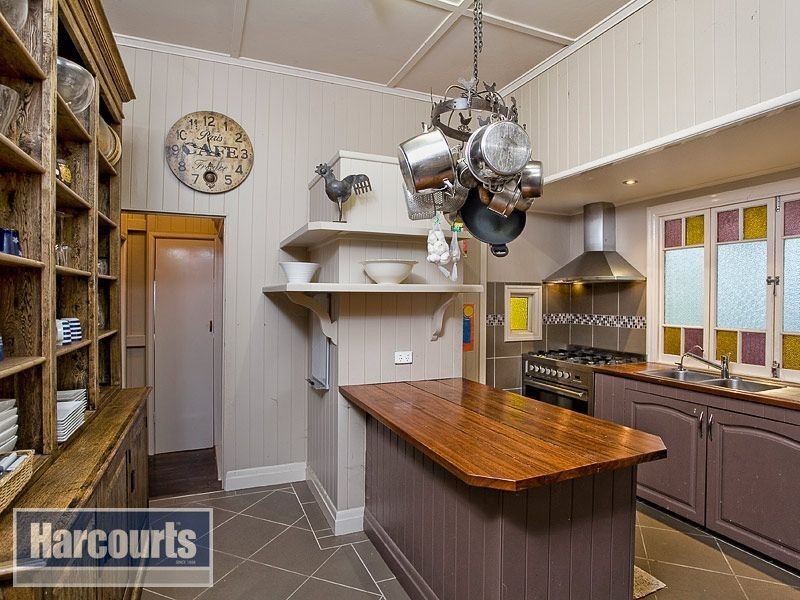 24 Glory Street, Ashgrove QLD 4060