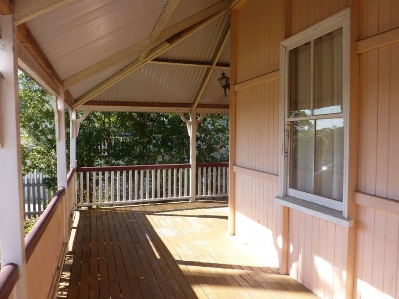 130 Arthur Terrace, Red Hill QLD 4059