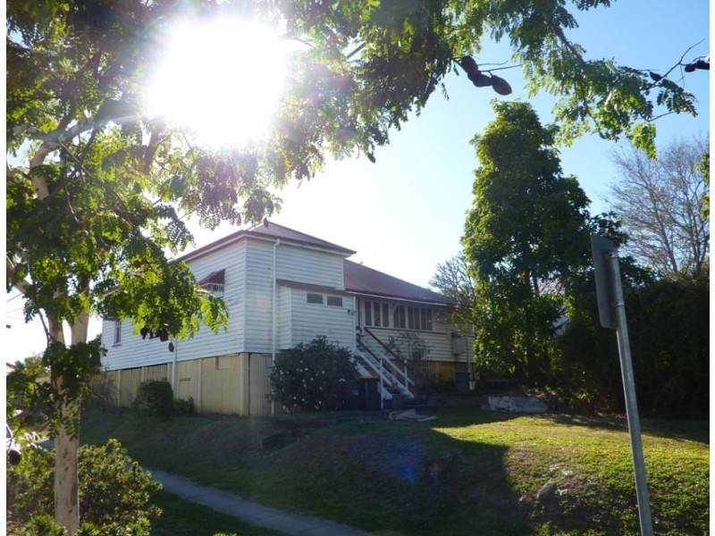 130 Arthur Terrace, Red Hill QLD 4059