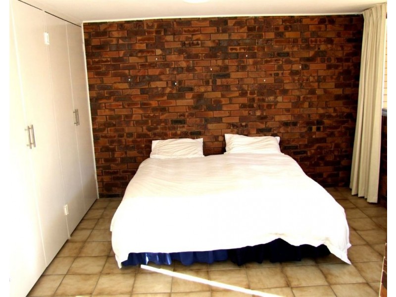17 Glen Road, The Gap QLD 4061