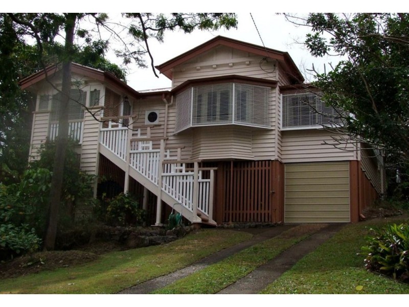 100 Leworthy Street, Bardon QLD 4065