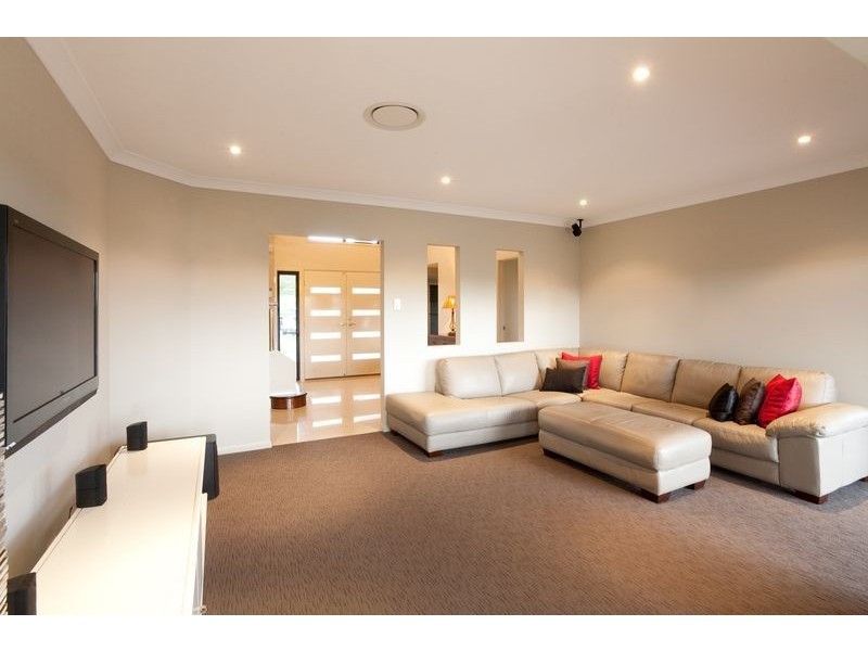 95 Olivia Place, Pullenvale QLD 4069