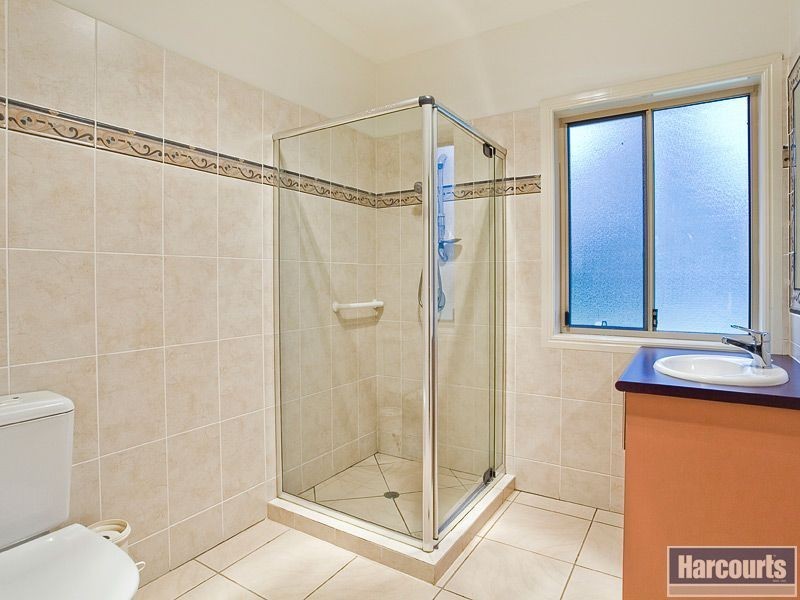 7 Dressage Close, Samford QLD 4520