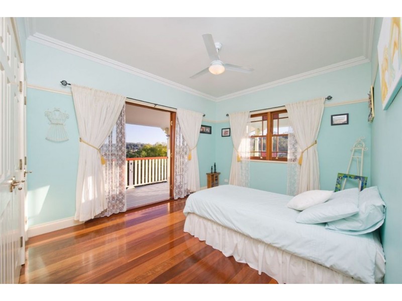 12 Willowood Place, The Gap QLD 4061