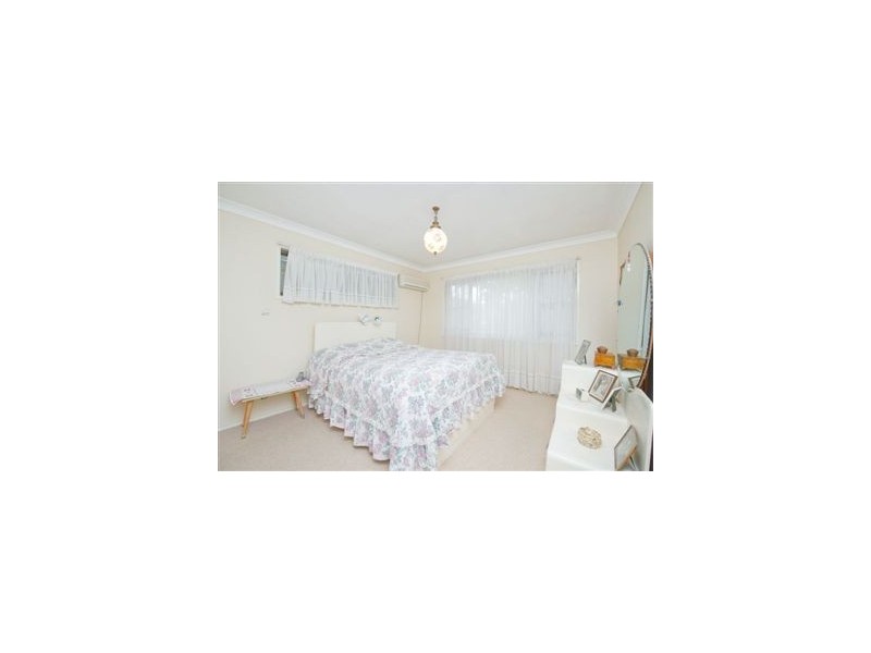 21 Debbie Street, The Gap QLD 4061