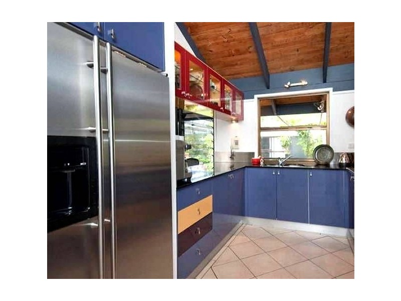 37 Debbie Street, The Gap QLD 4061