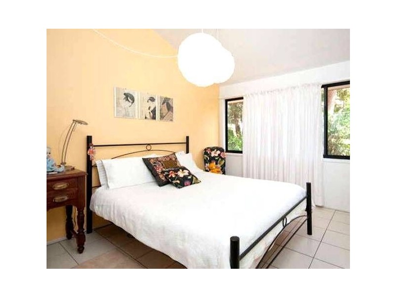 37 Debbie Street, The Gap QLD 4061