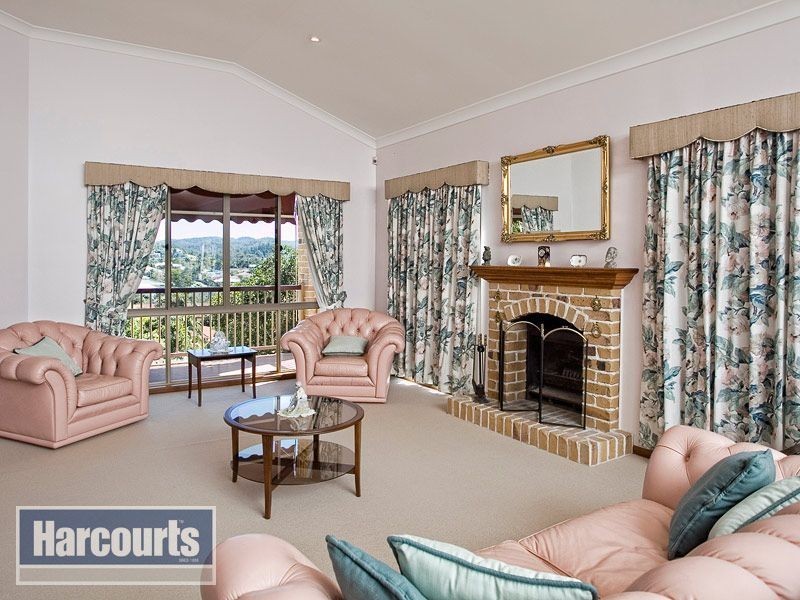 14 Benjamina Place, The Gap QLD 4061