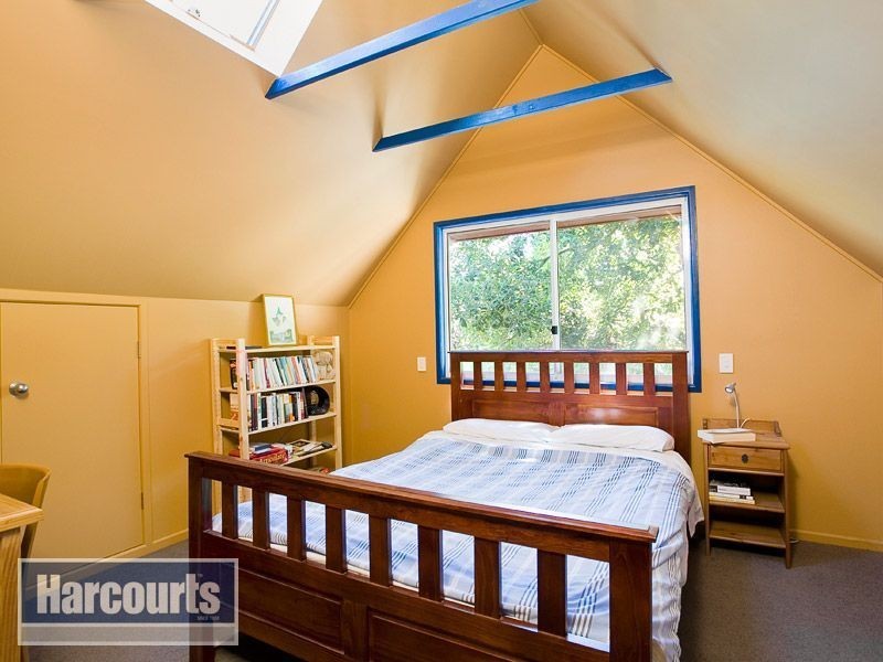 12 Dover Street, Red Hill QLD 4059