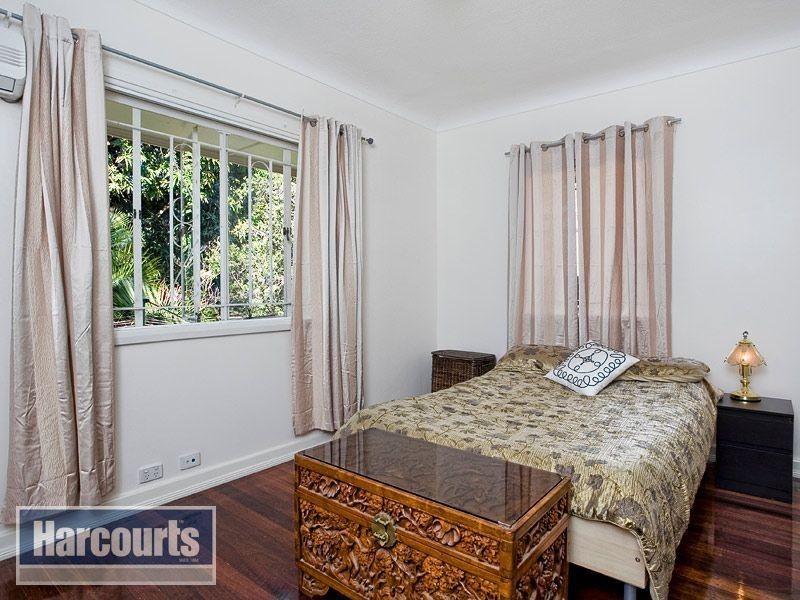 7 Armagh Street, Clayfield QLD 4011