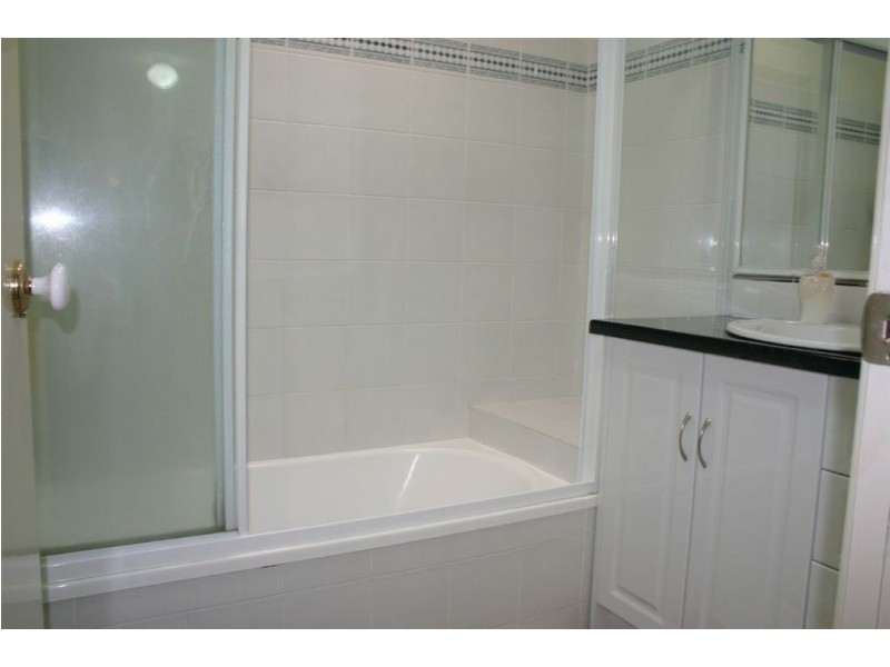 72/1060 Waterworks Road, The Gap QLD 4061