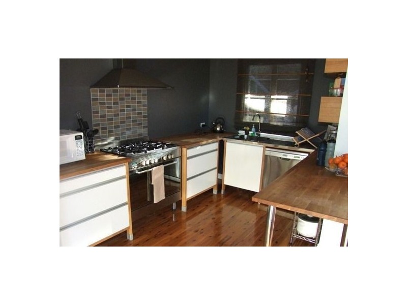 15 Atthow Avenue, Ashgrove QLD 4060