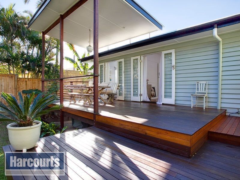 17 Dudley Street, Annerley QLD 4103