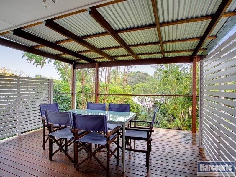 18 Gavan Street, Ashgrove QLD 4060