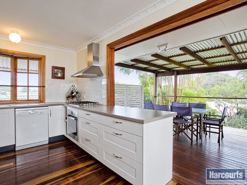 18 Gavan Street, Ashgrove QLD 4060