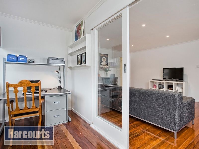 8 Anembo Street, The Gap QLD 4061