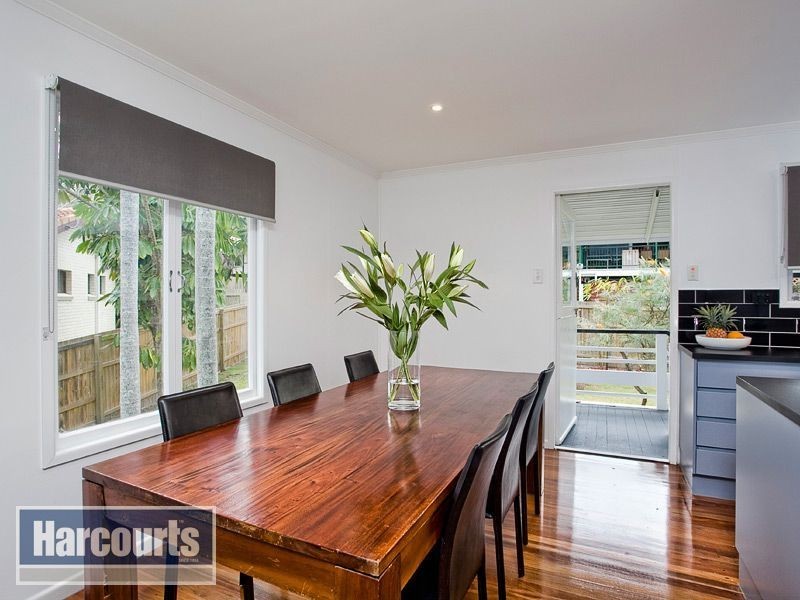 8 Anembo Street, The Gap QLD 4061