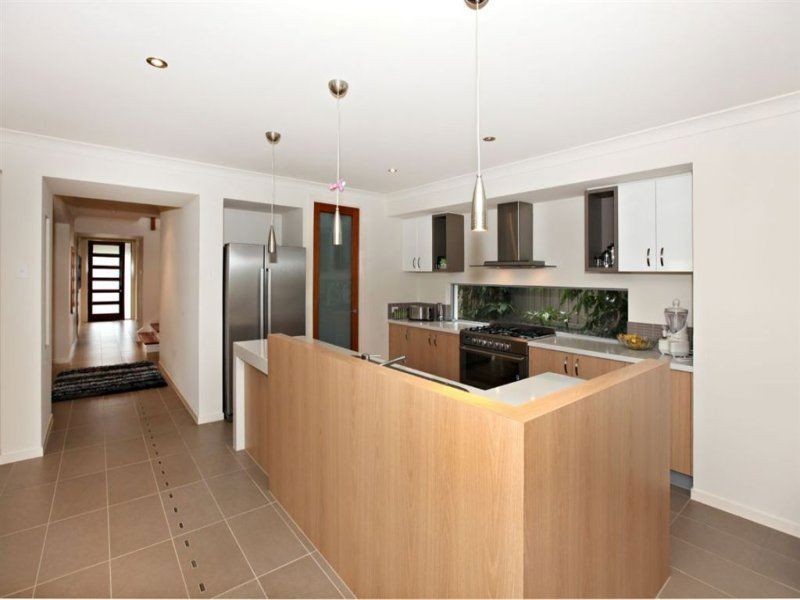1273 Waterworks Road, The Gap QLD 4061