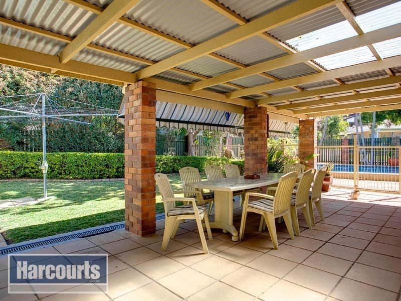 2 Bunratty Street, The Gap QLD 4061