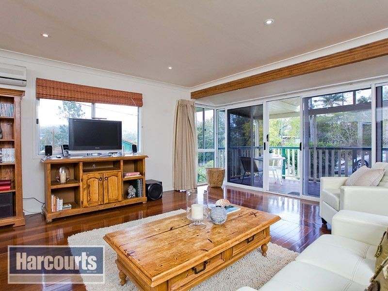 6 Dandaloo Street, The Gap QLD 4061