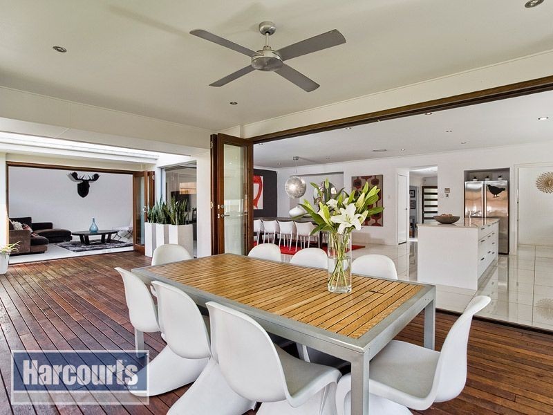 27 Georgia Place, The Gap QLD 4061